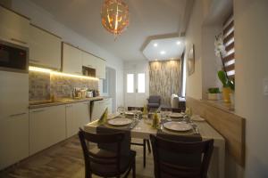 A kitchen or kitchenette at Holiday Home Podium