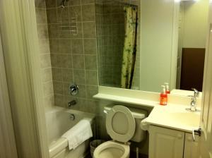 Bagno di Mississauga Furnished Apartments