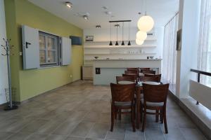 A kitchen or kitchenette at Konačište Grad B&B
