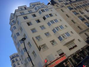 パリにあるピカルディ ホテル ガル デュ ノールのギャラリーの写真