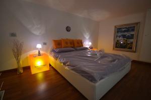 Postel nebo postele na pokoji v ubytování Golden Bay