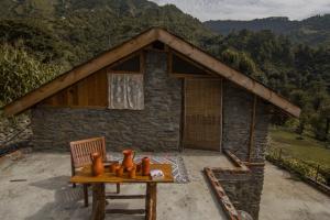 Gallery image of NotOnMap - H2O House in Chamba