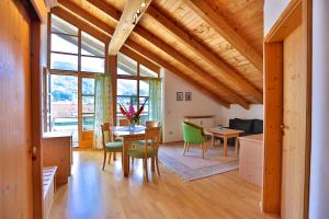 Posezení v ubytování Hotel Salzburger Hof