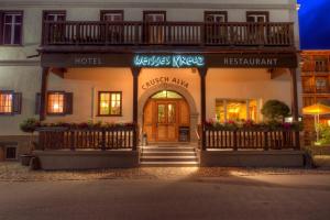 Majutusasutuse Hotel Weisses Kreuz Bergün fassaad või sissepääs