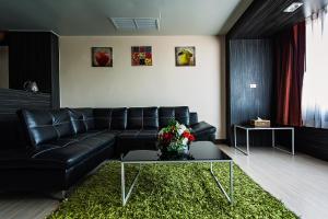 Posezení v ubytování Khon Kaen Hotel