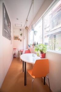 Posezení v ubytování Osaka Tsuruhashitei Hotel Asahi group 大阪鶴橋亭ホテル