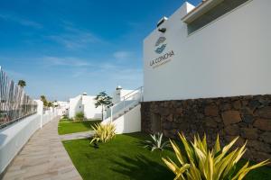 Vonkajšia záhrada v ubytovaní La Concha Boutique Apartments - Adults Only