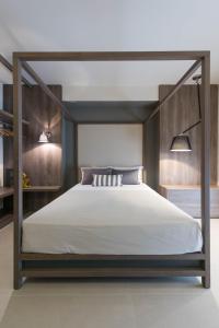 Posteľ alebo postele v izbe v ubytovaní Fani Luxury Apartments Stavros