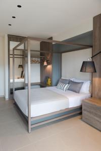 Posteľ alebo postele v izbe v ubytovaní Fani Luxury Apartments Stavros + 37 fotografií