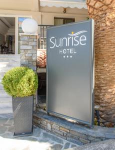 Majutusasutuses Sun Rise Hotel olev sertifikaat, autasu, silt või muu dokument
