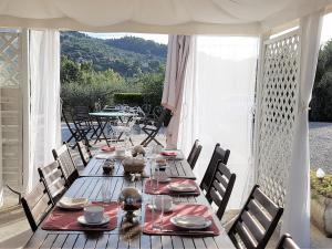 Nespecifikovaný výhled na hory nebo výhled na hory při pohledu z bed and breakfast