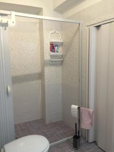 Kylpyhuone majoituspaikassa Da Santina