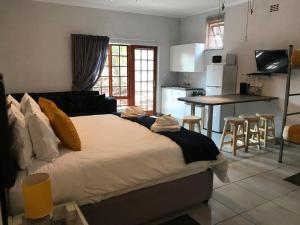Gallery image of El Roi Guest Lodge in White River