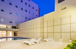 Бассейн в Ribai Hotels - Barranquilla или поблизости