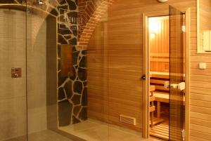Łazienka w obiekcie Wellness Hotel Gondola