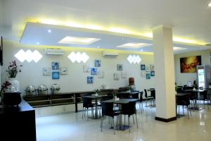 Imagen de la galería de Laxston Hotel, en Yogyakarta