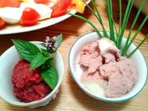 Jedlo v ubytovaní bed & breakfast alebo blízkom okolí