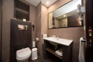 Kúpeľňa v ubytovaní Athina Airport Hotel