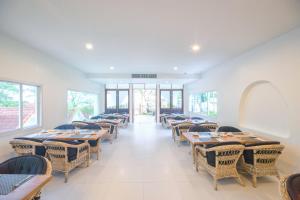Fotografie z fotogalerie ubytování Ocean Breeze Resort Khaolak v destinaci Khao Lak