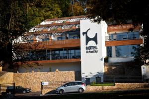 Budova, v ktorej sa hotel nachádza