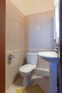 Koupelna v ubytování Aegina Villa Kalliopi