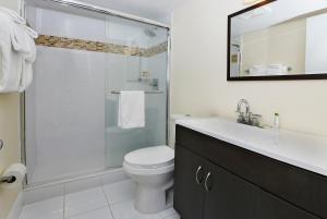 Un baño de Chateau Mar Beach Resort
