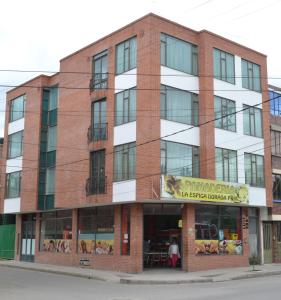 Budova, kde se aparthotel nachází
