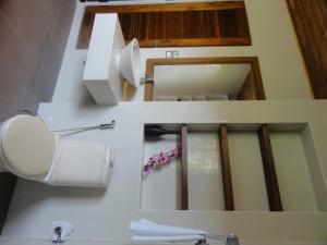 Et badeværelse på Tamarind Lodge