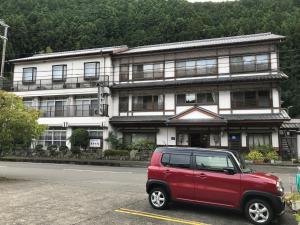 Building kung saan naroon ang ryokan