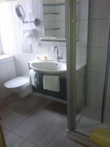 Phòng tắm tại Seevilla Wienerroither