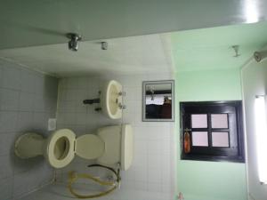 Koupelna v ubytování Syams Holiday Apartment@Parkview
