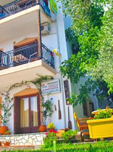 The building in which az apartmanhoteleket is located
