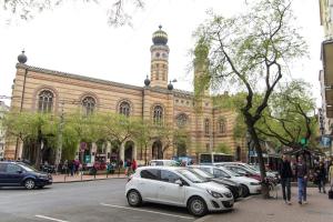 Foto Budapestis asuva majutusasutuse Luxury 2BR Apt by the Synagogue galeriist