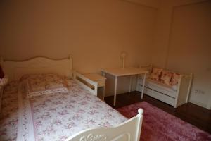 Ein Bett oder Betten in einem Zimmer der Unterkunft Damla Pansiyon
