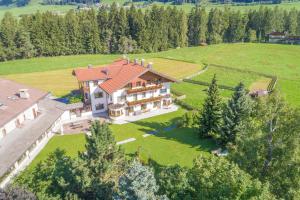Gallery image of Apartments Hubertushof in Dobbiaco