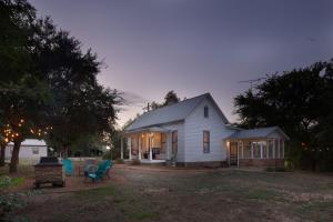 Zahrada ubytování Mustard Seed B&B on the Llano