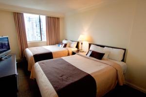 Gallery image of Century Plaza Hotel in Vancouver