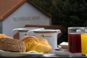 Možnosti raňajok pre hostí v ubytovaní Hotel Aguiar da Pena