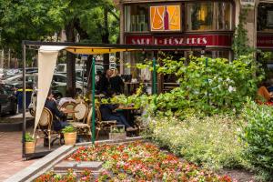 Hostia v ubytovaní Small Paris