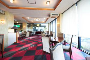 Ресторан / где поесть в Select Inn Tsuruga