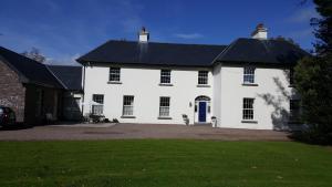 Gallery image of The Stable Lodge Cannaway House in Macroom
