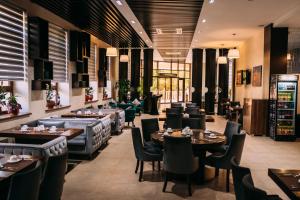 Restoran ili drugo mesto za obedovanje u objektu Megapolis Hotel Shymkent