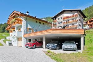 Gallery image of Cesa La Doe Majons in Campitello di Fassa