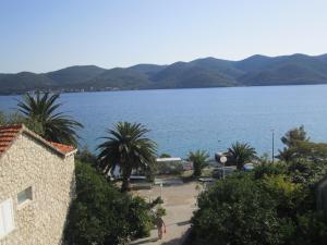 Hrvatska, VIGANJ-PELJEŠAC, Apartments Viganj