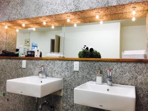 Koupelna v ubytování The Evergreen Hostel 長期ステイ歓迎 エバーグリーンホステル