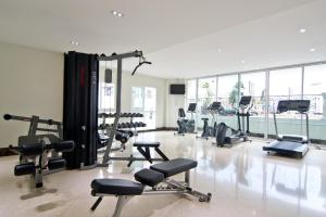 Fitness centrum a/nebo fitness zařízení v ubytování LK The Empress