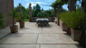 A garden outside Bed and Breakfast Posserle