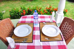 ห้องอาหารหรือที่รับประทานอาหารของ Sigiriya Amenity Home Stay