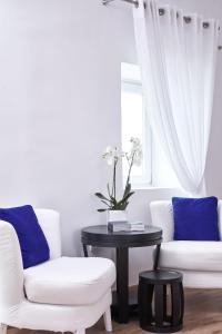 Zona d'estar a Katikies Chromata Santorini - The Leading Hotels of the World