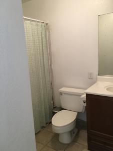 Ванная комната в Ohana Hale